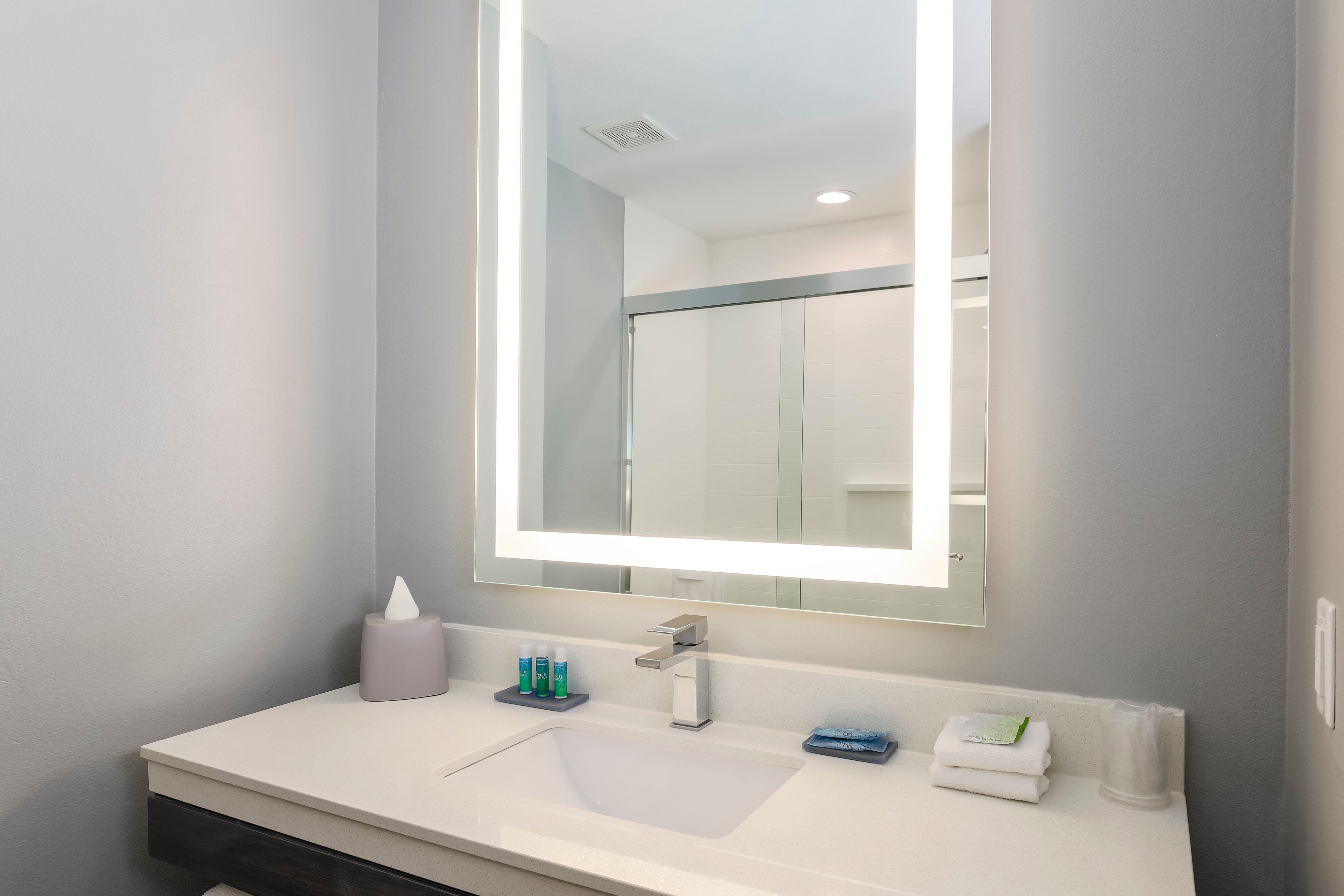 Holiday Inn Express & Suites Houston - Hobby Airport Area By Ihg Esterno foto