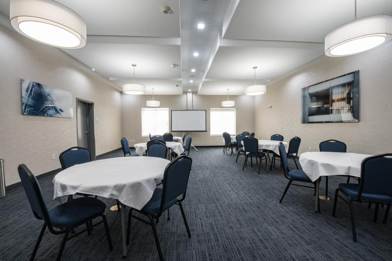 Holiday Inn Express & Suites Houston - Hobby Airport Area By Ihg Esterno foto